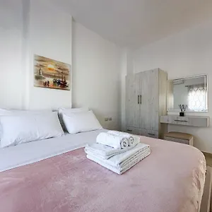 Parid Appartments Apartament